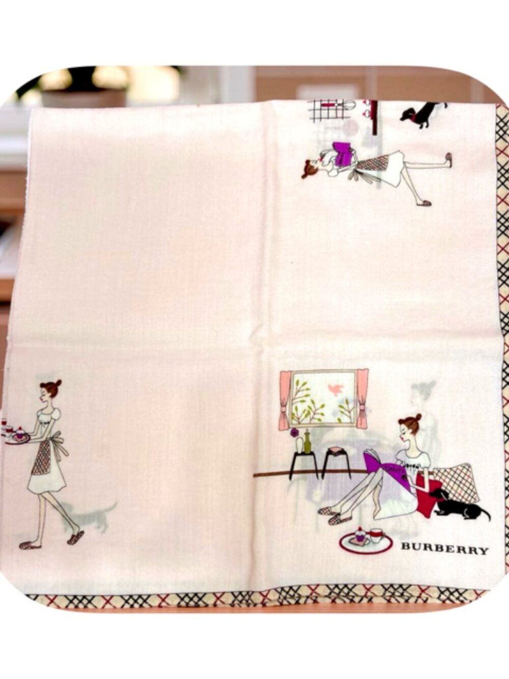 Burberrys Mini Scarf cotton 19.5" ligh pink beic=ge novacheck dogs and girl (87 - Picture 4 of 10